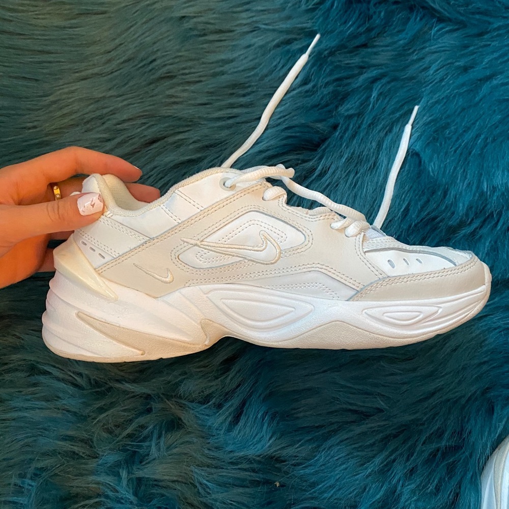 Nike M2K tekno